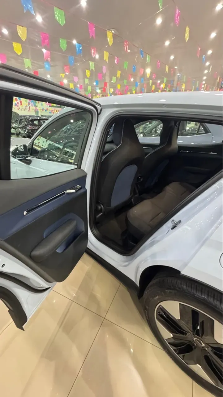 Volvo EX30 - Imagem 9