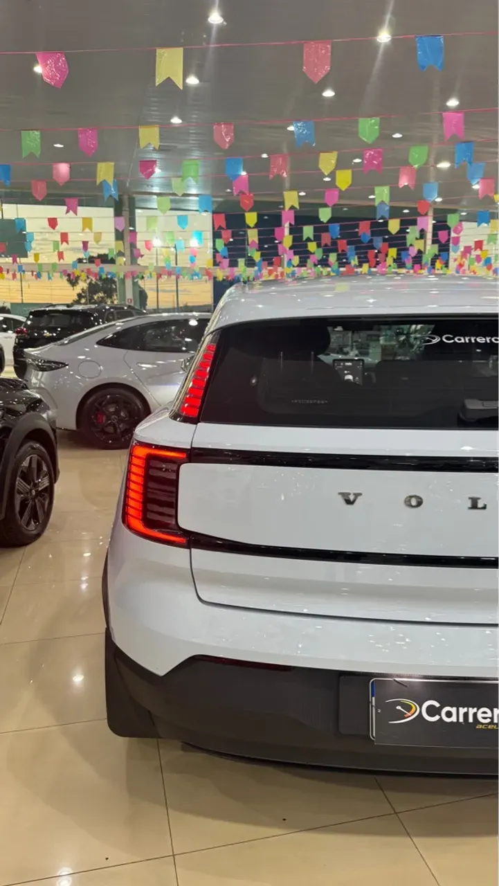 Volvo EX30 - Imagem 13