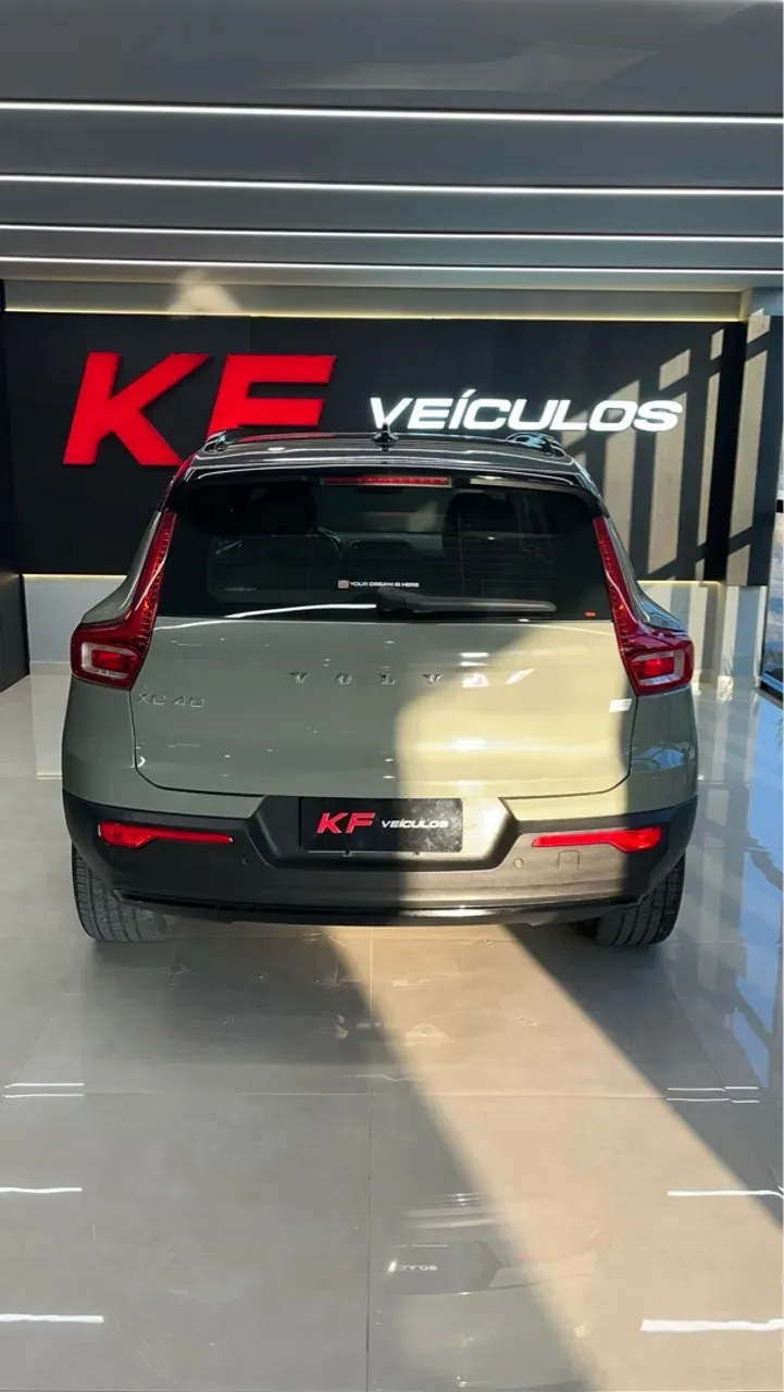 Volvo XC40 Recharge - Imagem 10