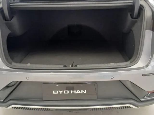BYD Han - Imagem 11