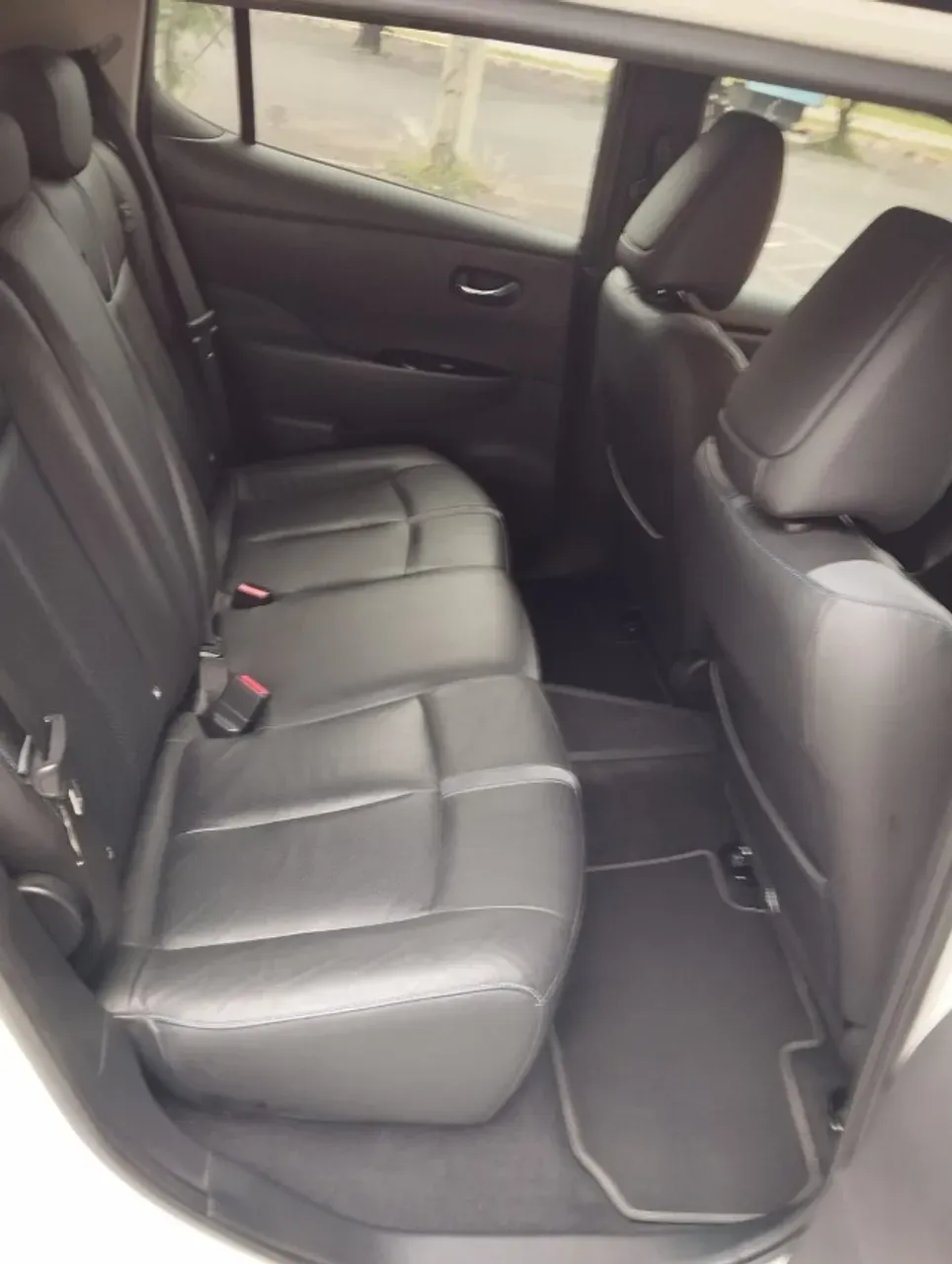 Nissan Leaf - Imagem 3