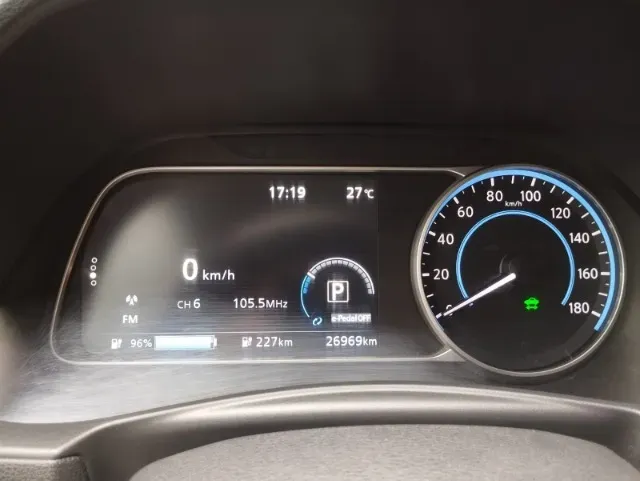 Nissan Leaf - Imagem 5