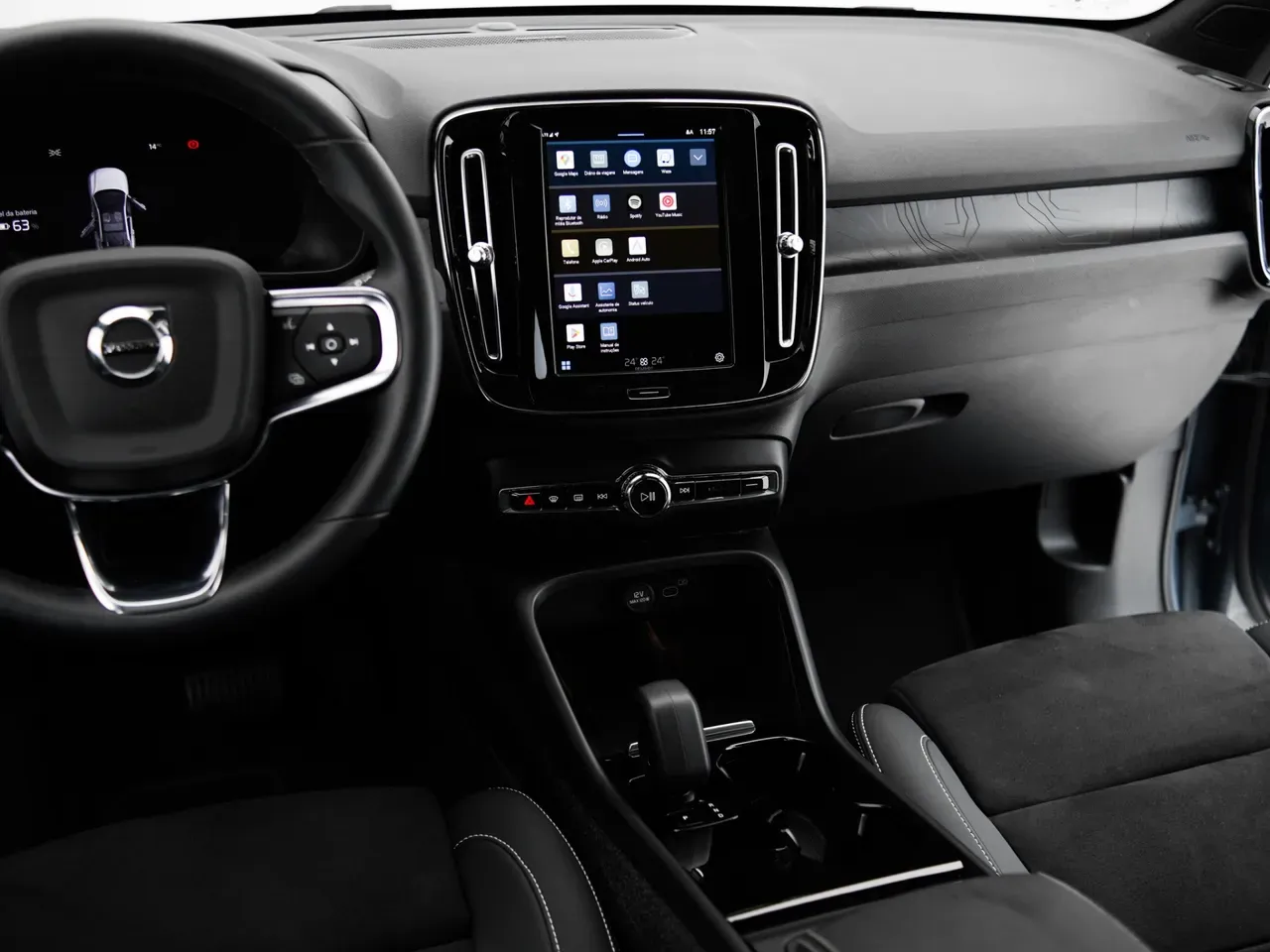 Volvo C40 Recharge - Imagem 12