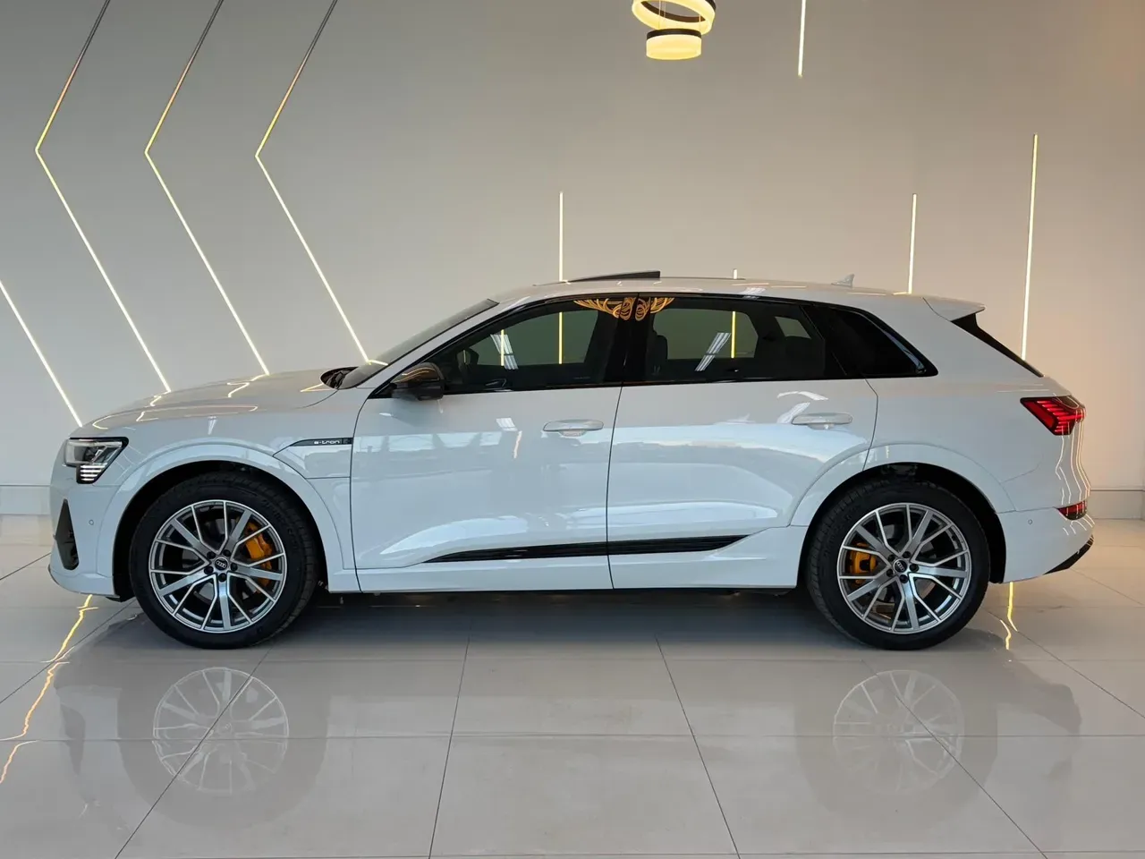 Audi E-tron - Imagem 4