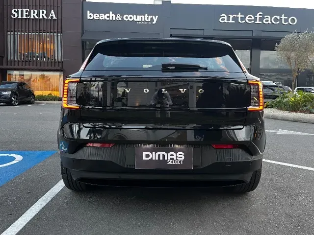 Volvo EX30 - Imagem 4