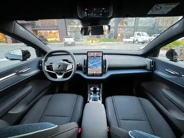 Volvo EX30 - Imagem 13