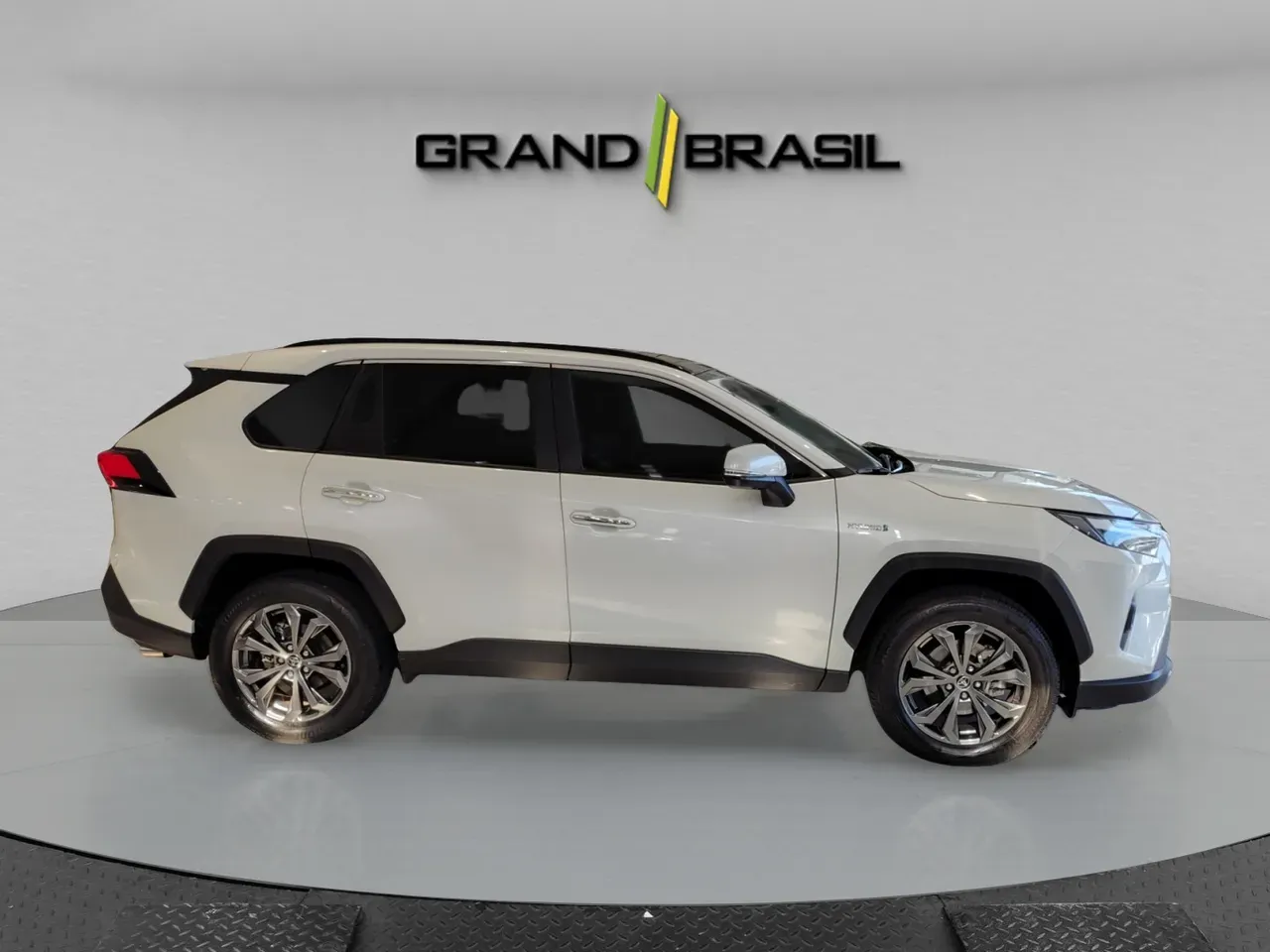 Toyota Rav4 EV - Imagem 2