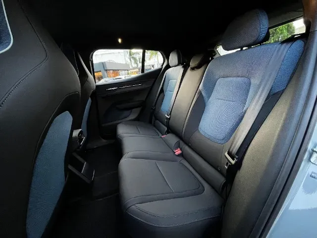 Volvo EX30 - Imagem 14