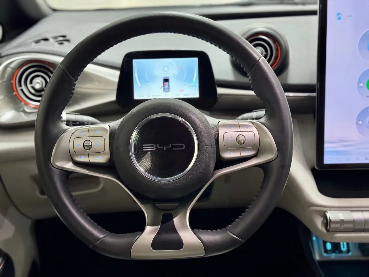 BYD Dolphin - Imagem 8