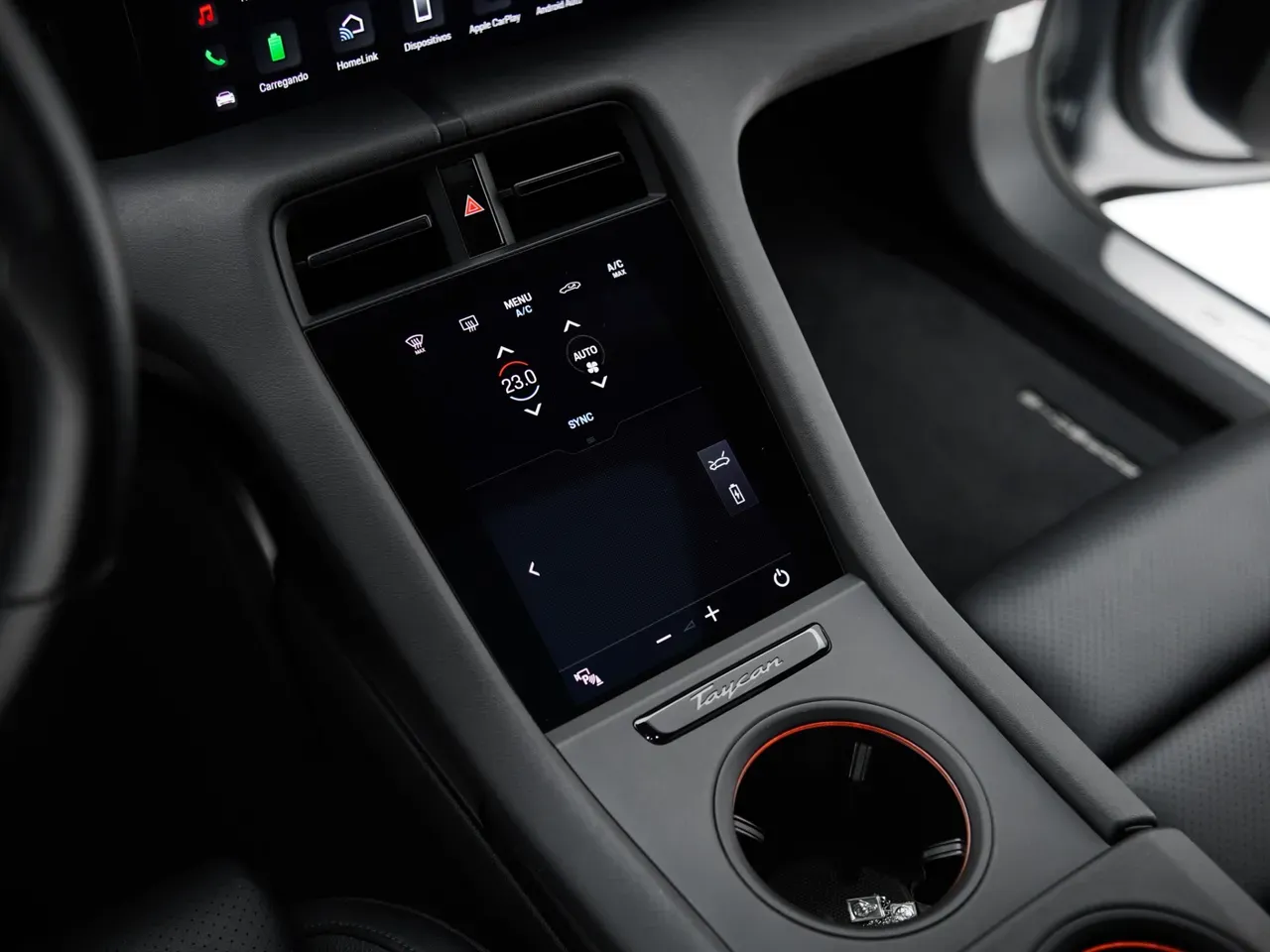 Porsche Taycan - Imagem 11