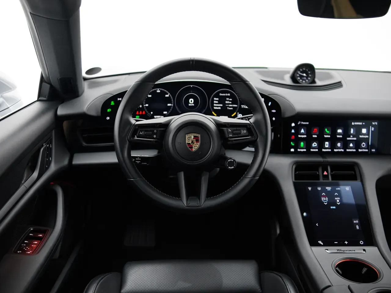 Porsche Taycan - Imagem 14