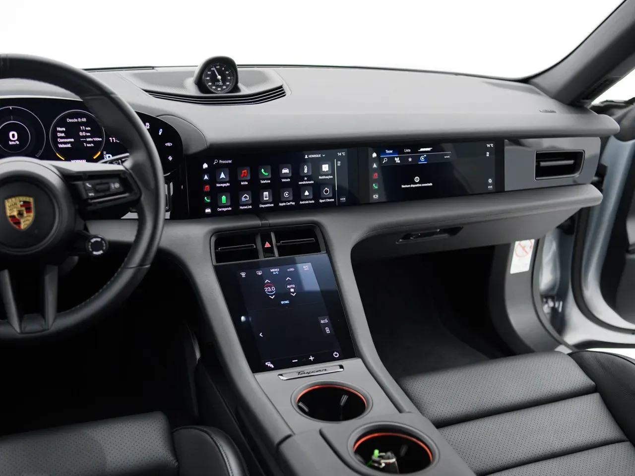 Porsche Taycan - Imagem 15