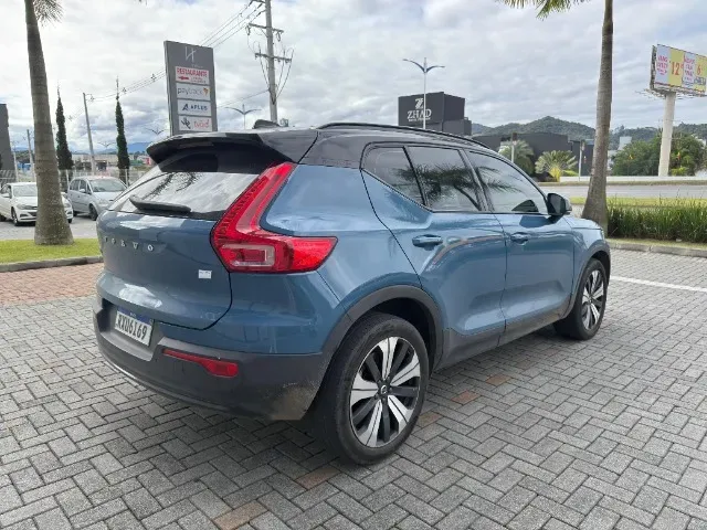 Volvo XC40 Recharge - Imagem 5