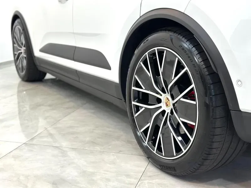 Porsche Macan - Imagem 17