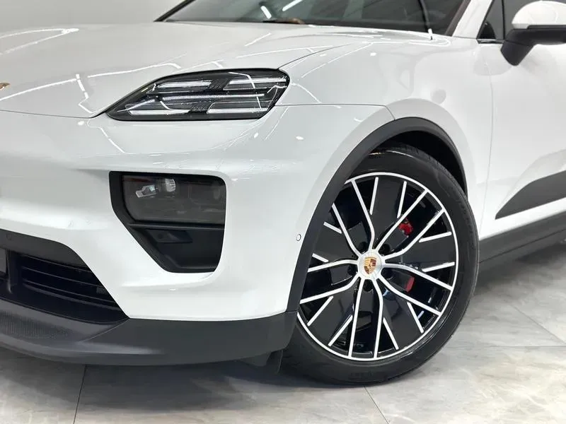 Porsche Macan - Imagem 19