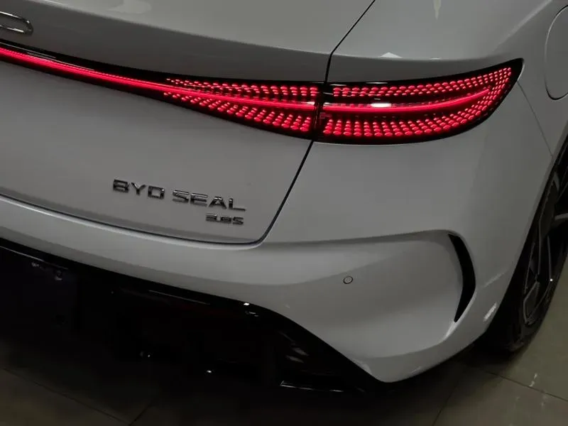 BYD Seal - Imagem 10