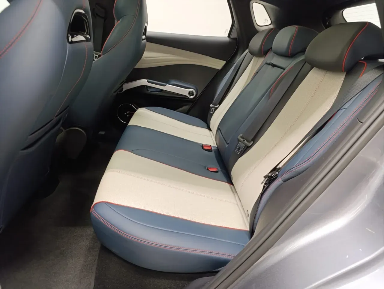 BYD Yuan Plus - Imagem 12