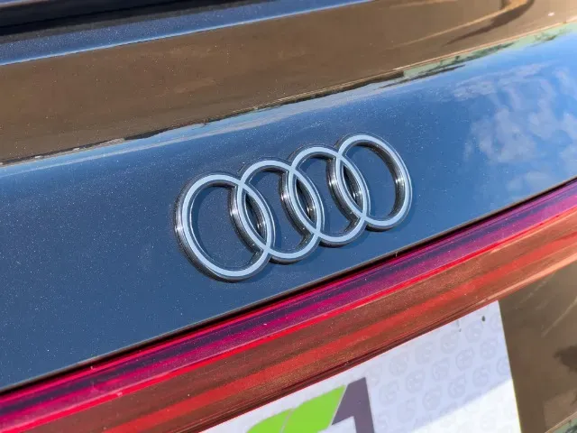 Audi Q8 Sportback E-tron - Imagem 20