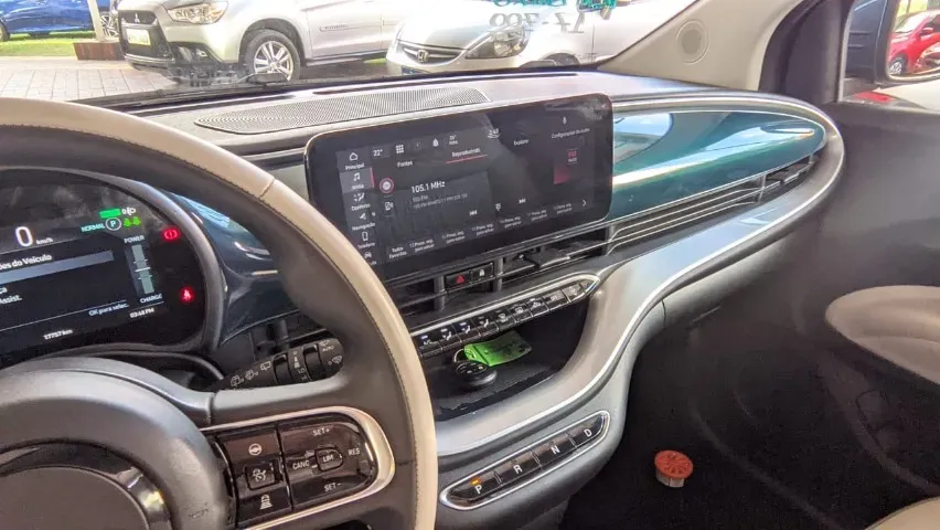 Fiat 500e - Imagem 17