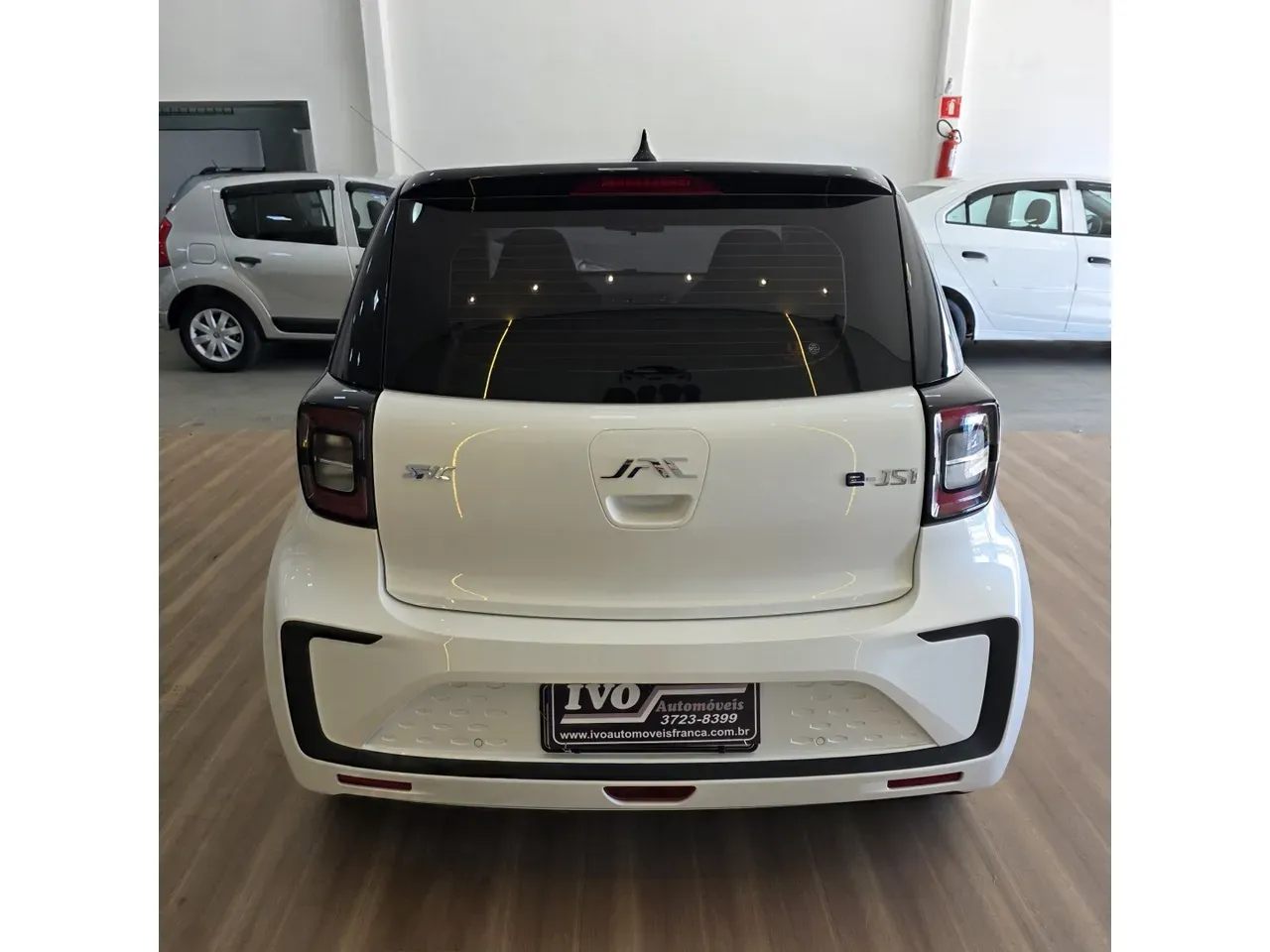 JAC E-JS1 - Imagem 13