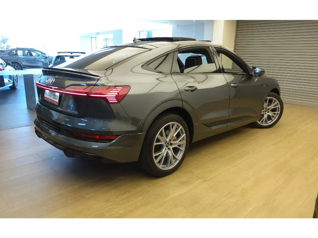 Audi E-tron Sportback - Imagem 3