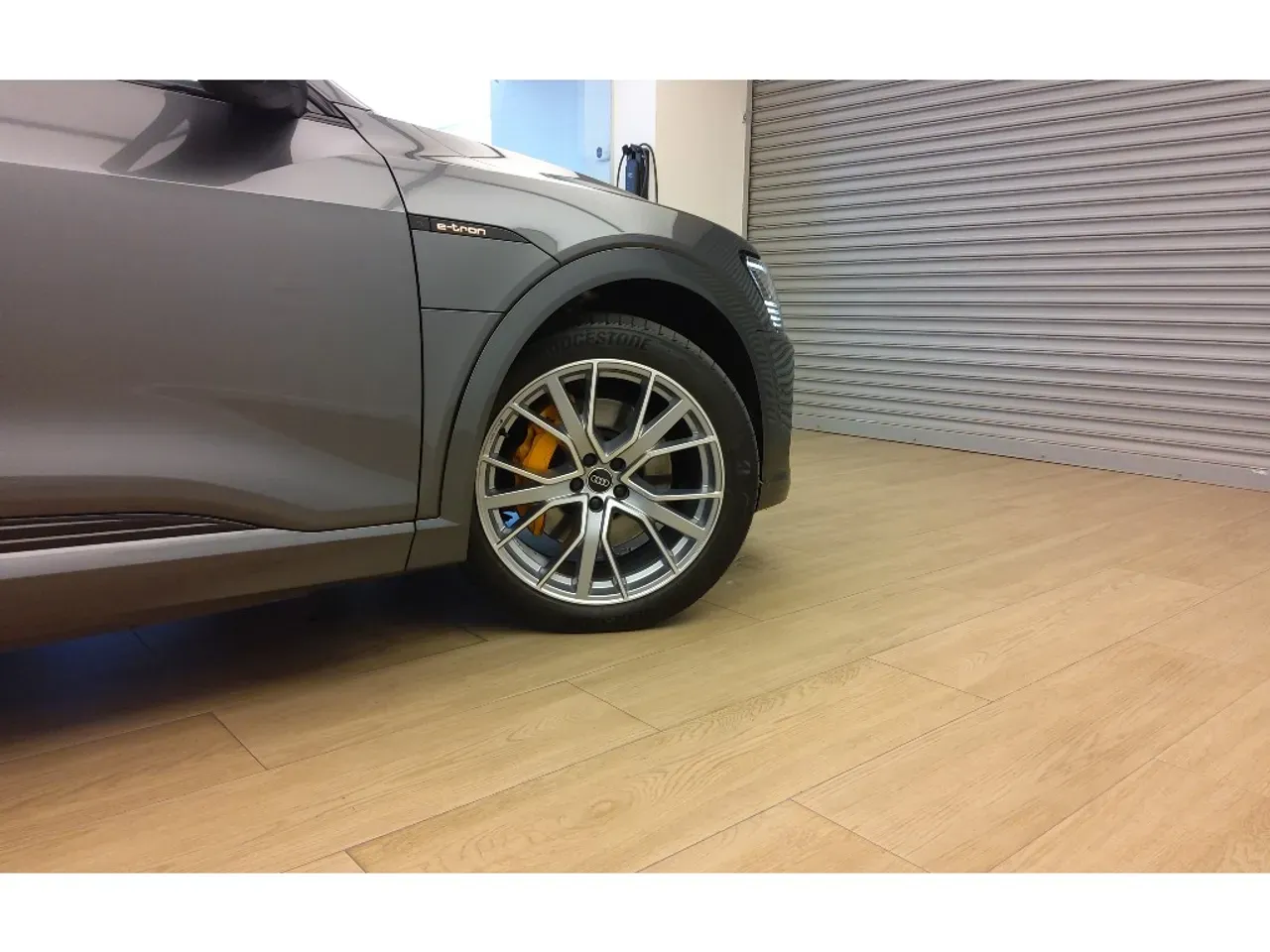 Audi E-tron Sportback - Imagem 13
