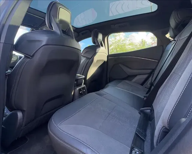 Ford Mustang Mach-e - Imagem 7