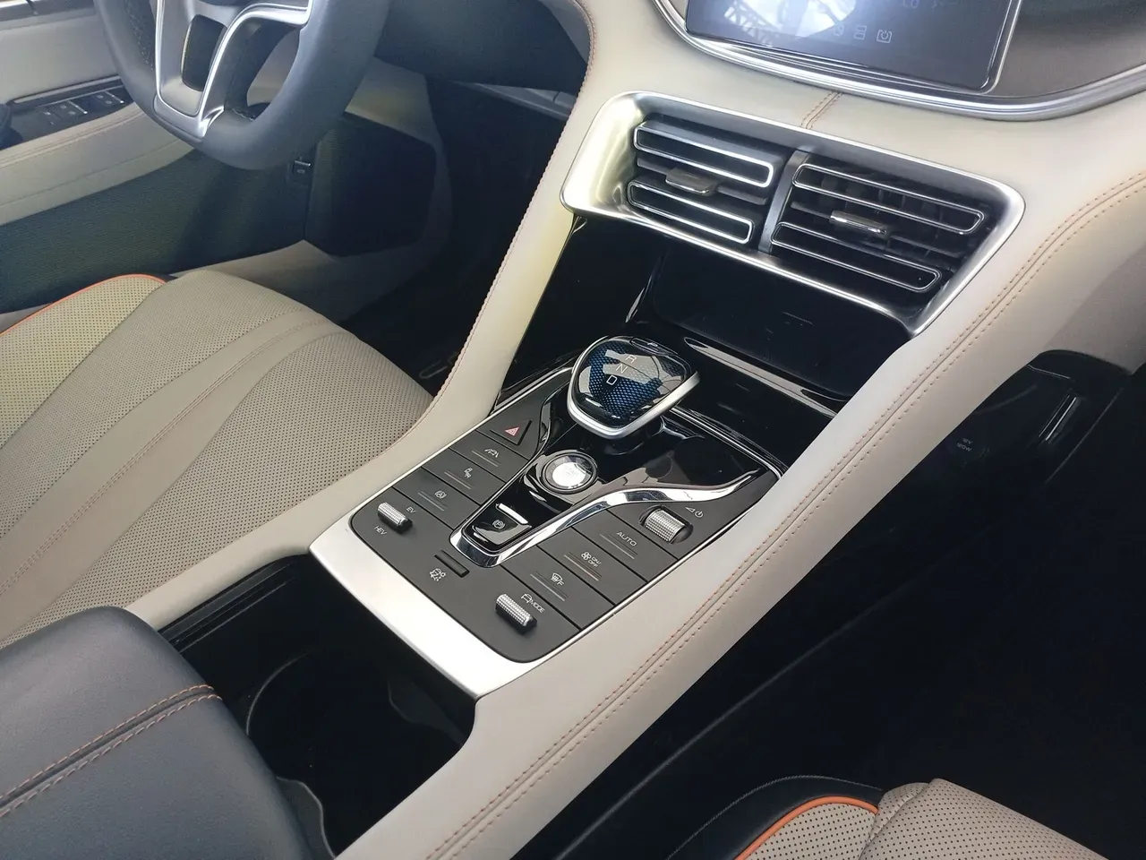 BYD Song Plus - Imagem 17