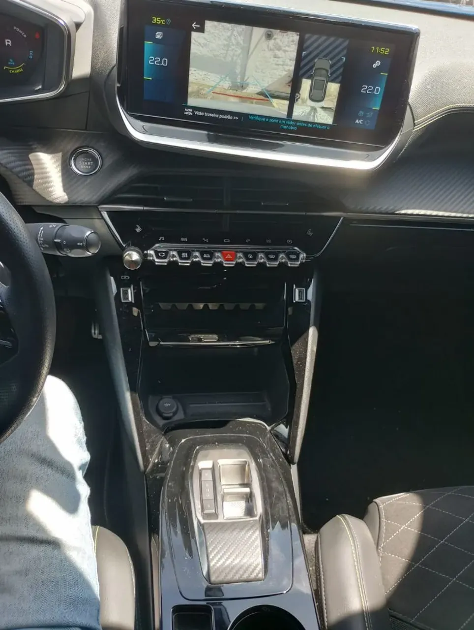 Peugeot E-2008 - Imagem 2