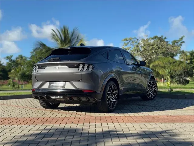 Ford Mustang Mach-e - Imagem 6