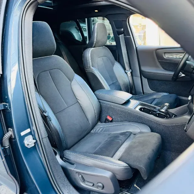 Volvo XC40 Recharge - Imagem 4