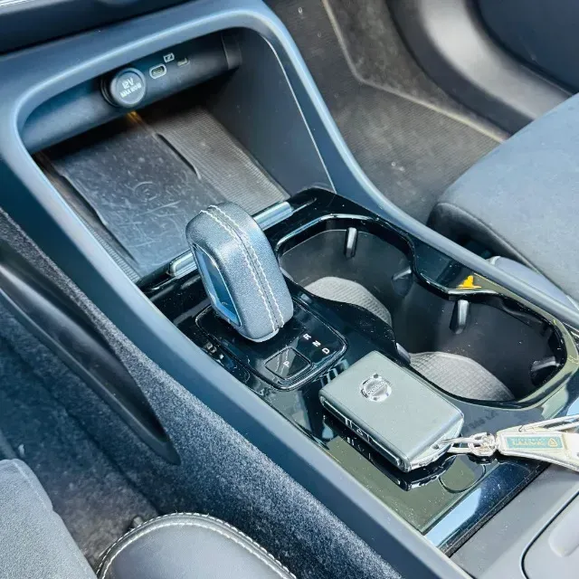 Volvo XC40 Recharge - Imagem 8