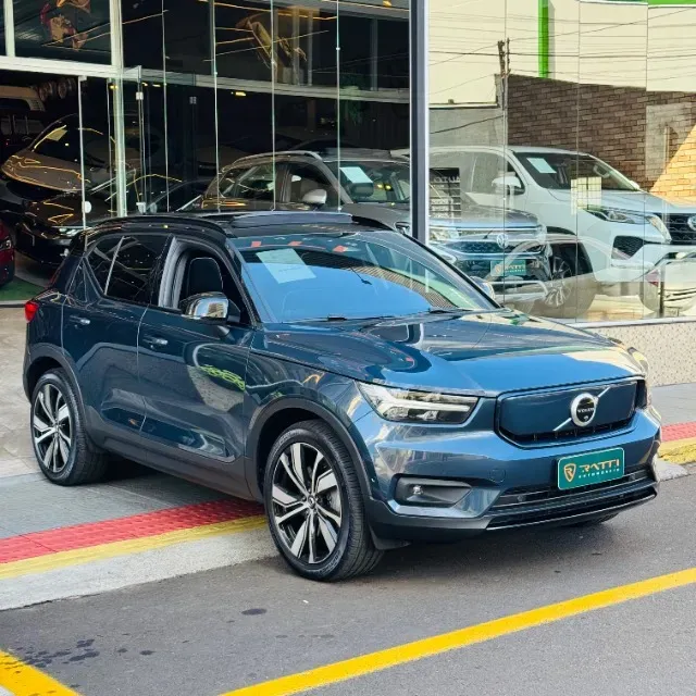 Volvo XC40 Recharge - Imagem 17