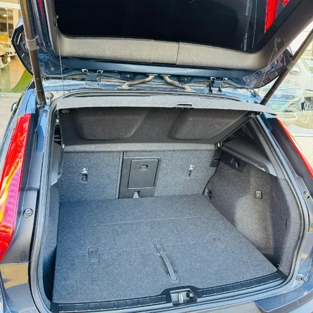 Volvo XC40 Recharge - Imagem 20