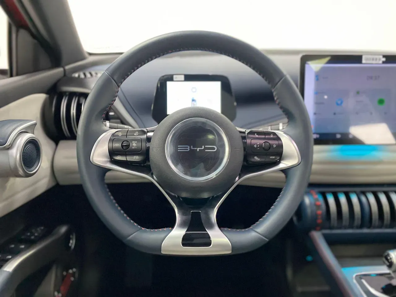 BYD Yuan Plus - Imagem 12