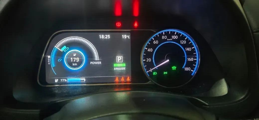 Nissan Leaf - Imagem 4