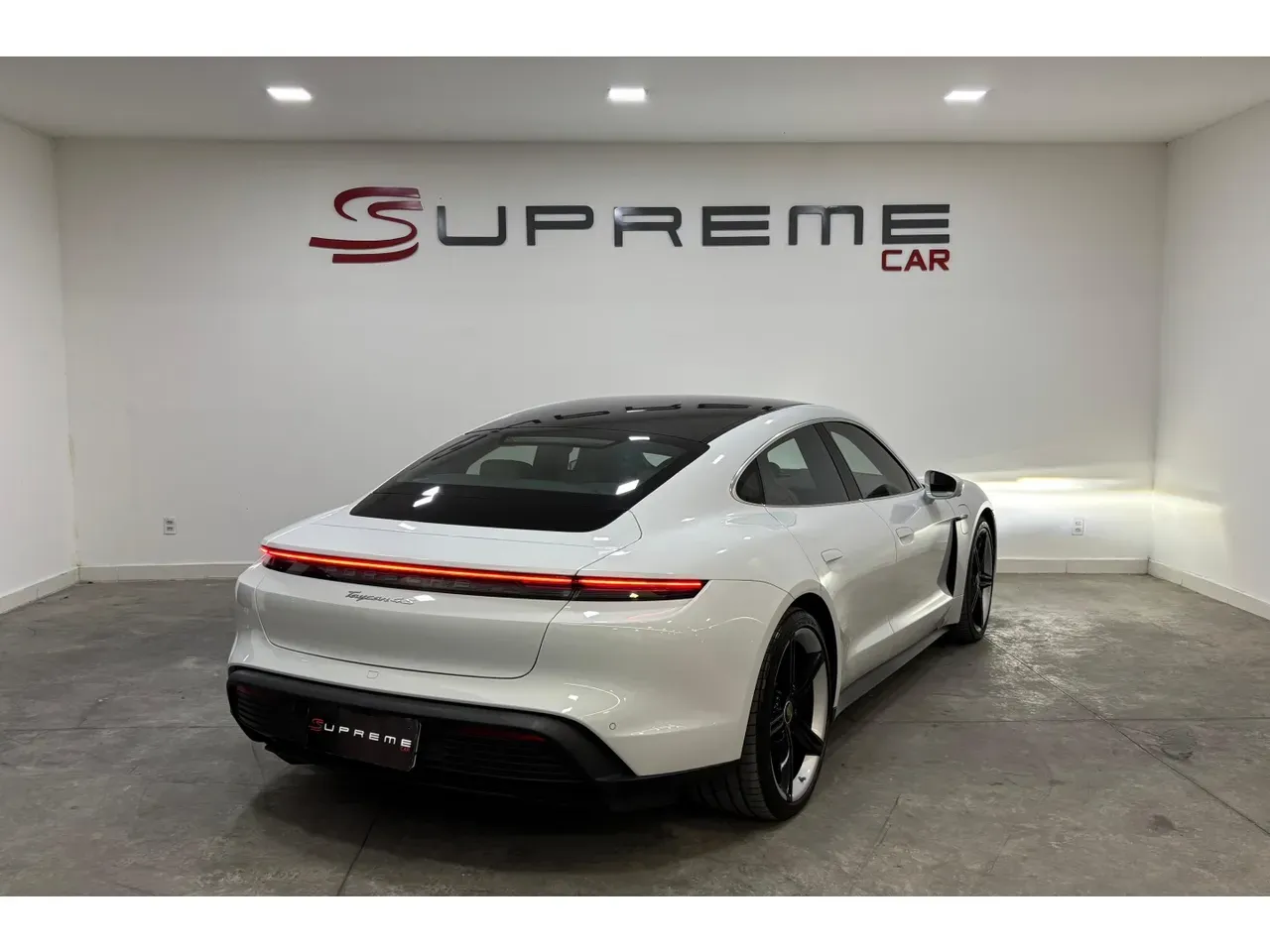 Porsche Taycan - Imagem 4