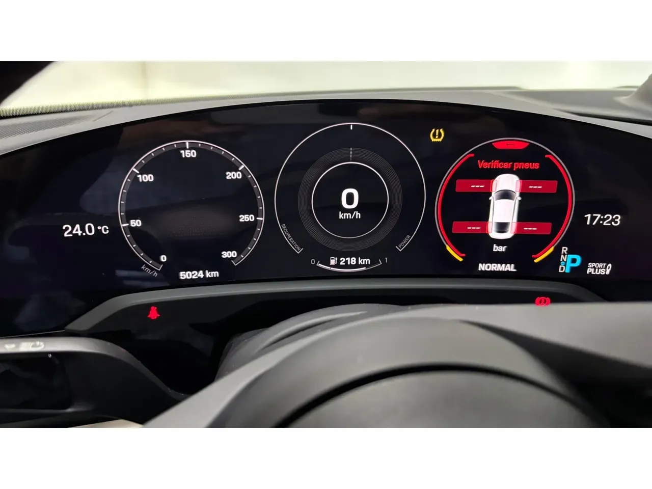 Porsche Taycan - Imagem 16