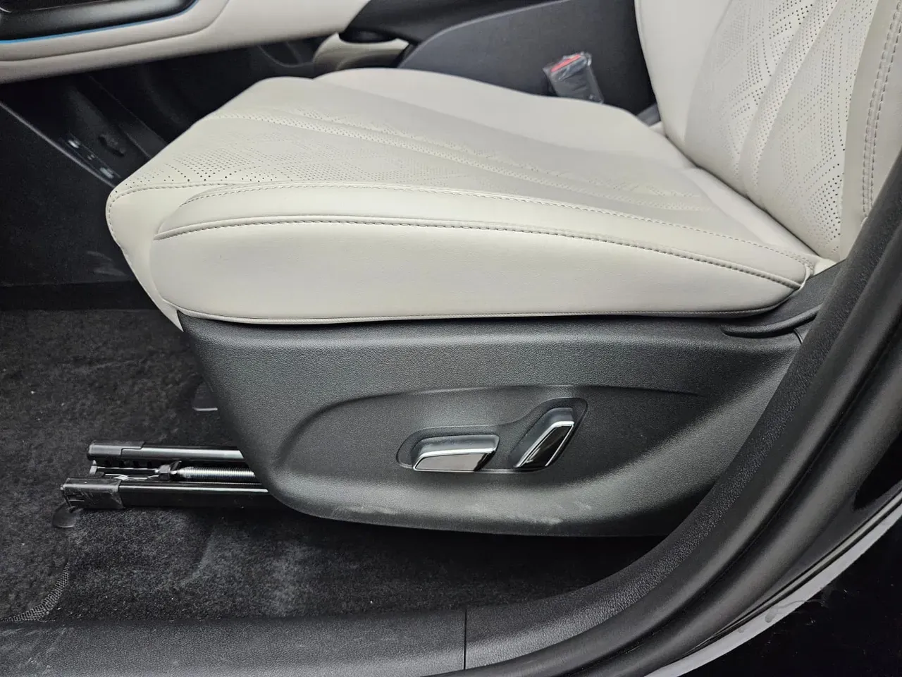 BYD Yuan Pro - Imagem 12