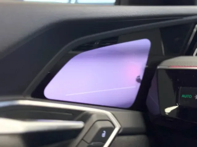 Audi Q8 E-tron - Imagem 9