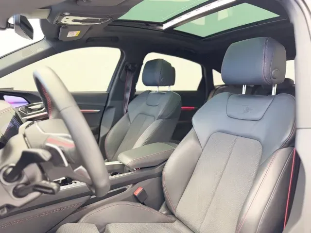 Audi Q8 E-tron - Imagem 16