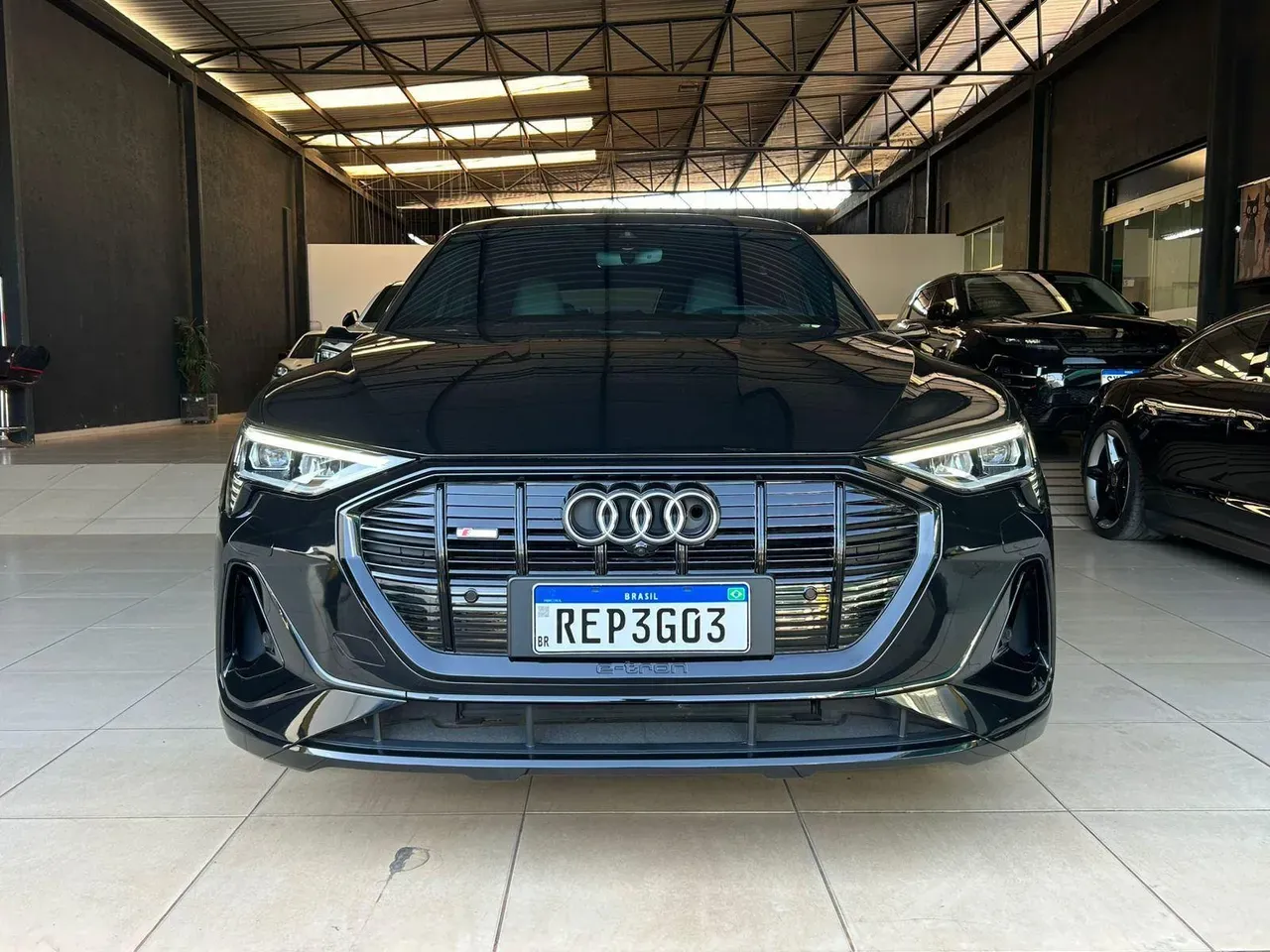 Audi E-tron - Imagem 2