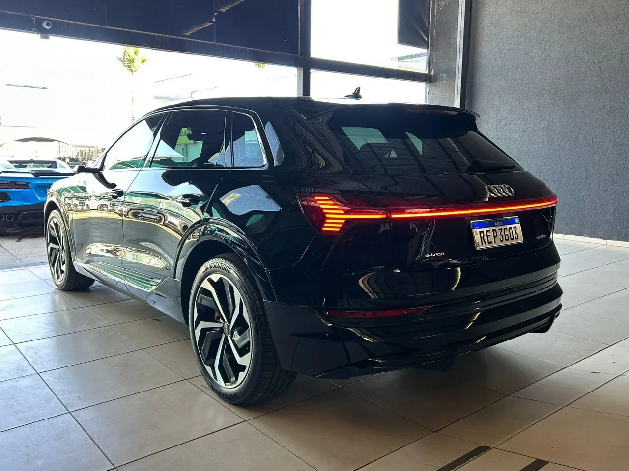 Audi E-tron - Imagem 4