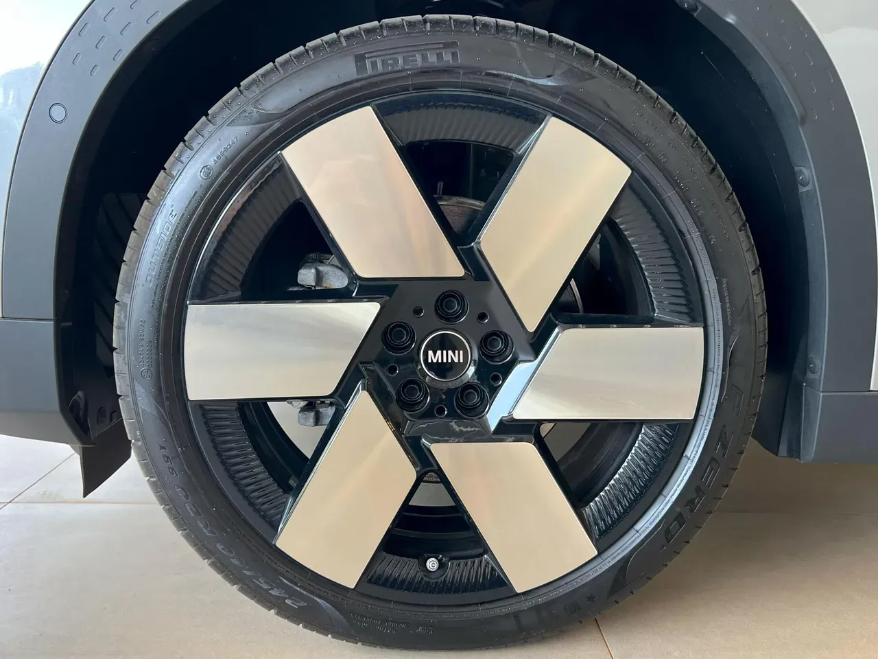 Mini Countryman SE All4 - Imagem 6