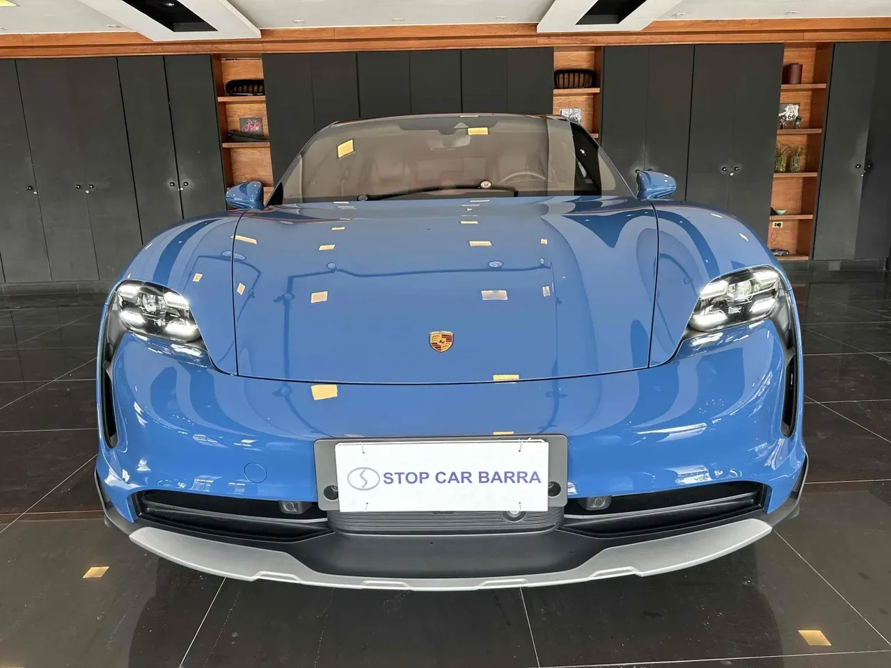 Porsche Taycan - Imagem 2