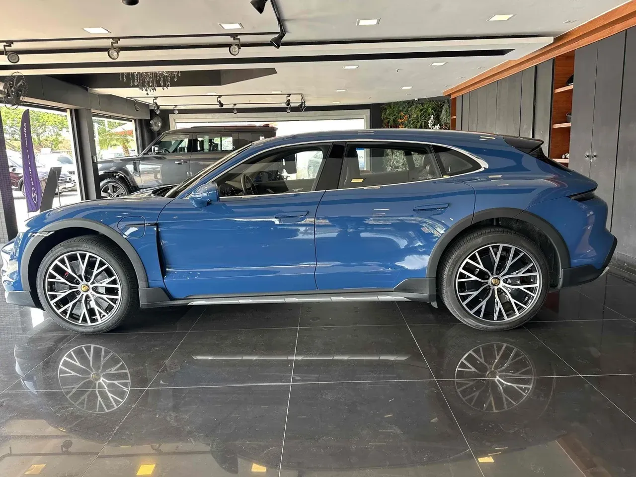 Porsche Taycan - Imagem 8