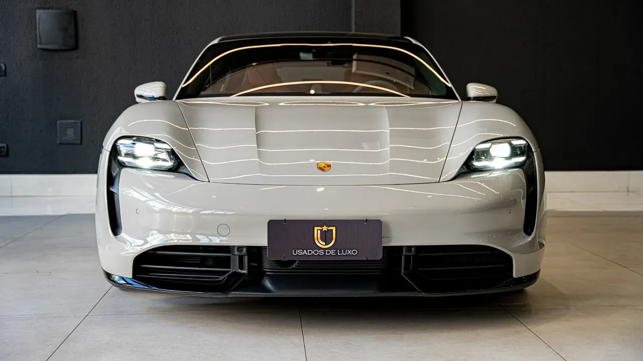 Porsche Taycan - Imagem 2