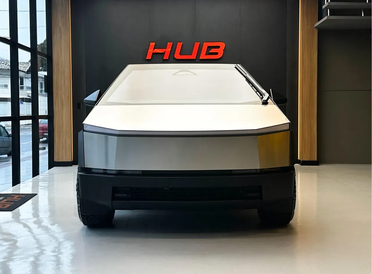 Tesla Cybertruck - Imagem 2