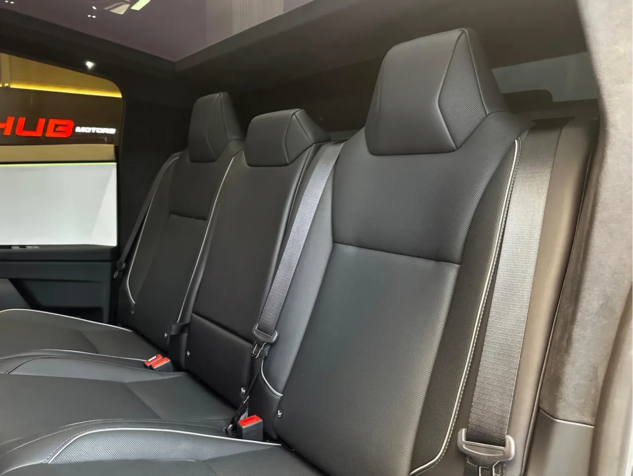 Tesla Cybertruck - Imagem 7