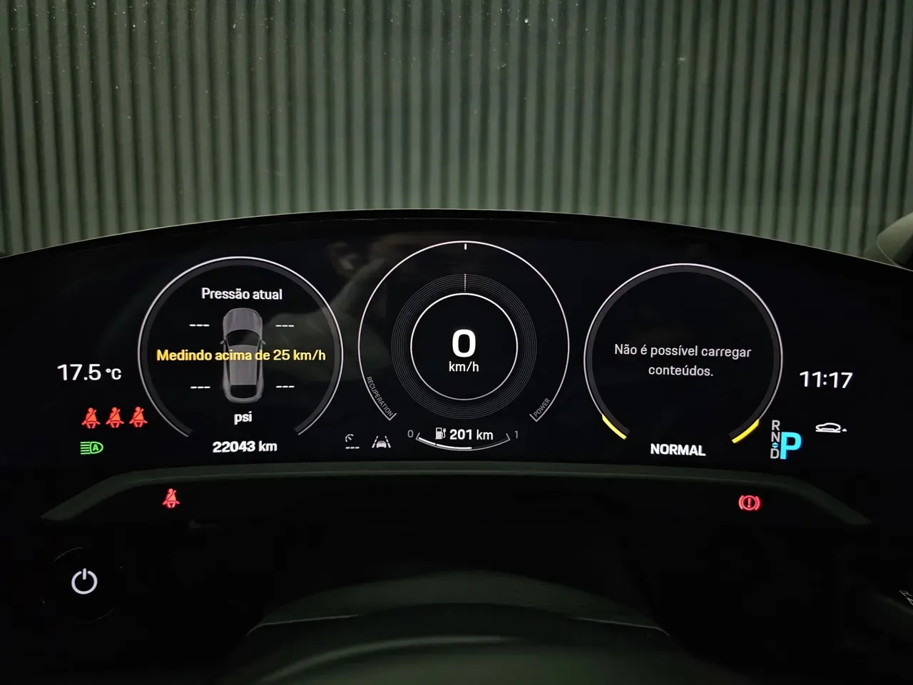 Porsche Taycan - Imagem 13